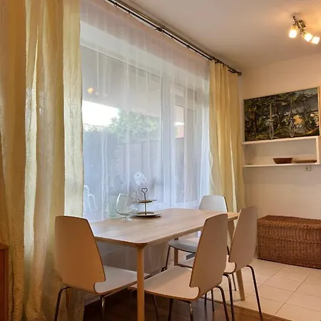 Appartement Biliuno G. 5 Apartamentas 1-am Aukste Su Didele Terasa